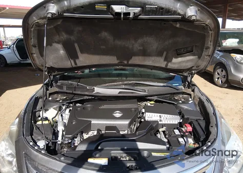 2015 Nissan Altima 2.5 S z USA, uszkodzony, nr VIN 1N4AL3AP3FN320598